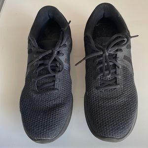 Female, size 9.5 Nike Sneakers
